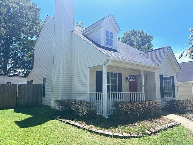 1st image of 27 Fairhope Ln