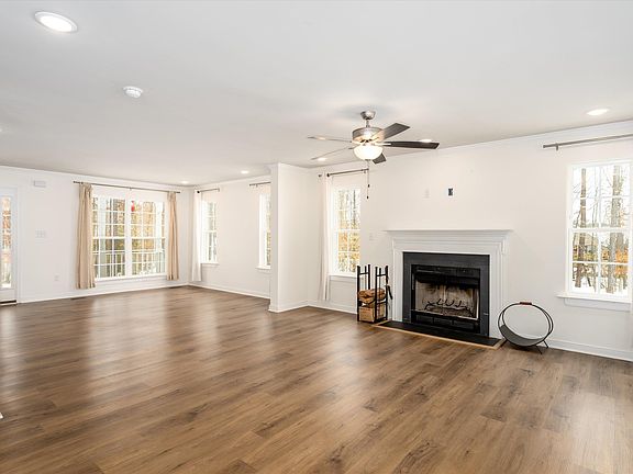 5th image of 562 Taylor Ridge Way