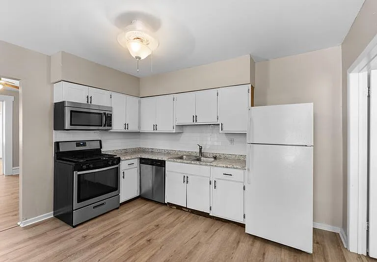 3619 Commonwealth Ave #1F — Photo 13