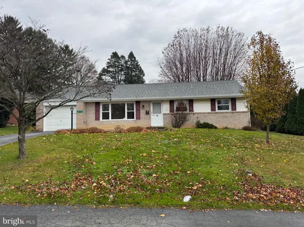 232 Circle Dr, Quarryville, PA 17566