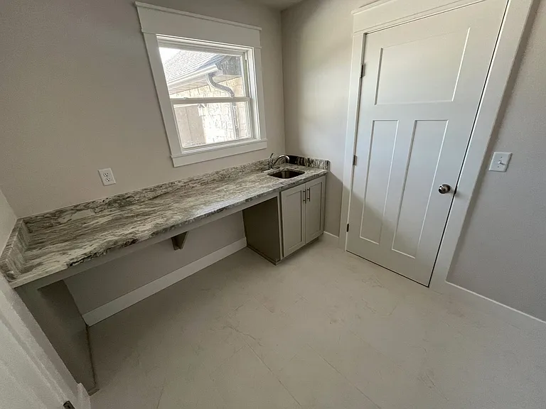 5915 S Applewood — Photo 23