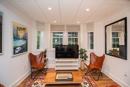 1253 Beacon St #4BB Photo 1