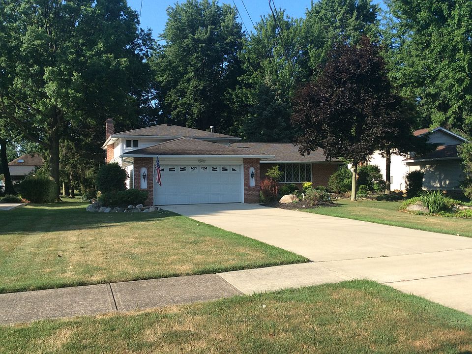 1st image of 27767 Dunford Ave