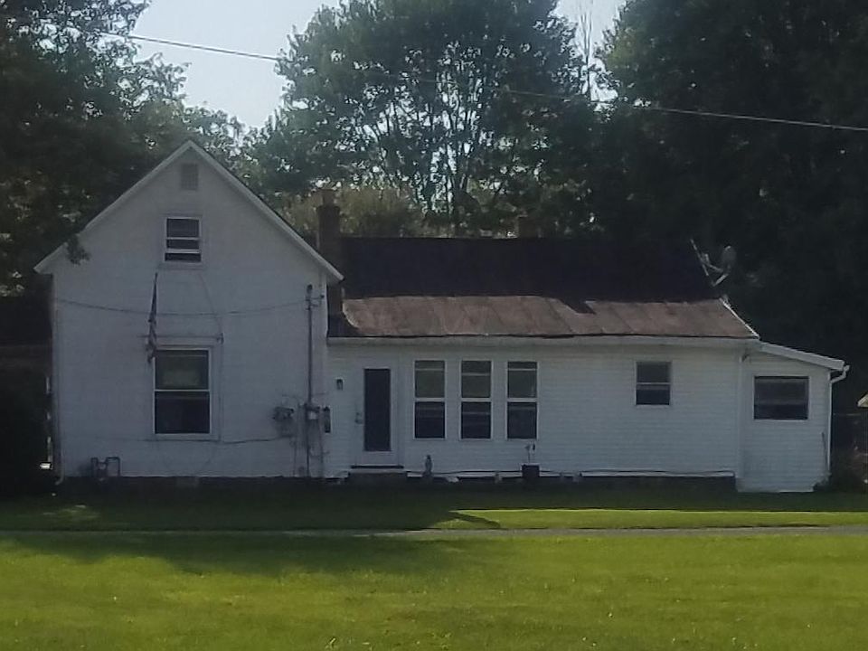 1st image of 208 W Ottawa St