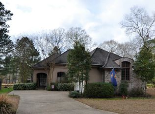 6170 Beechgrove Ln, Saint Francisville, LA 70775