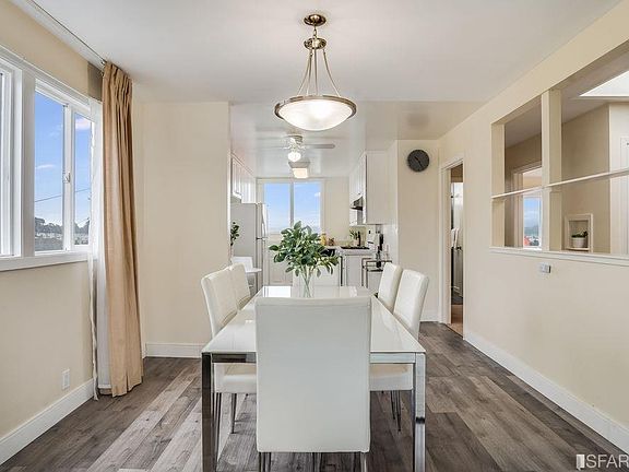 5th image of 498 Price St