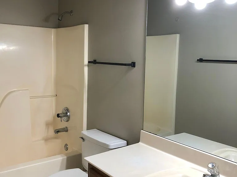 2305 SW Wolf Run Dr — Photo 12