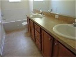 5th image of 407 Laguna Mill Dr