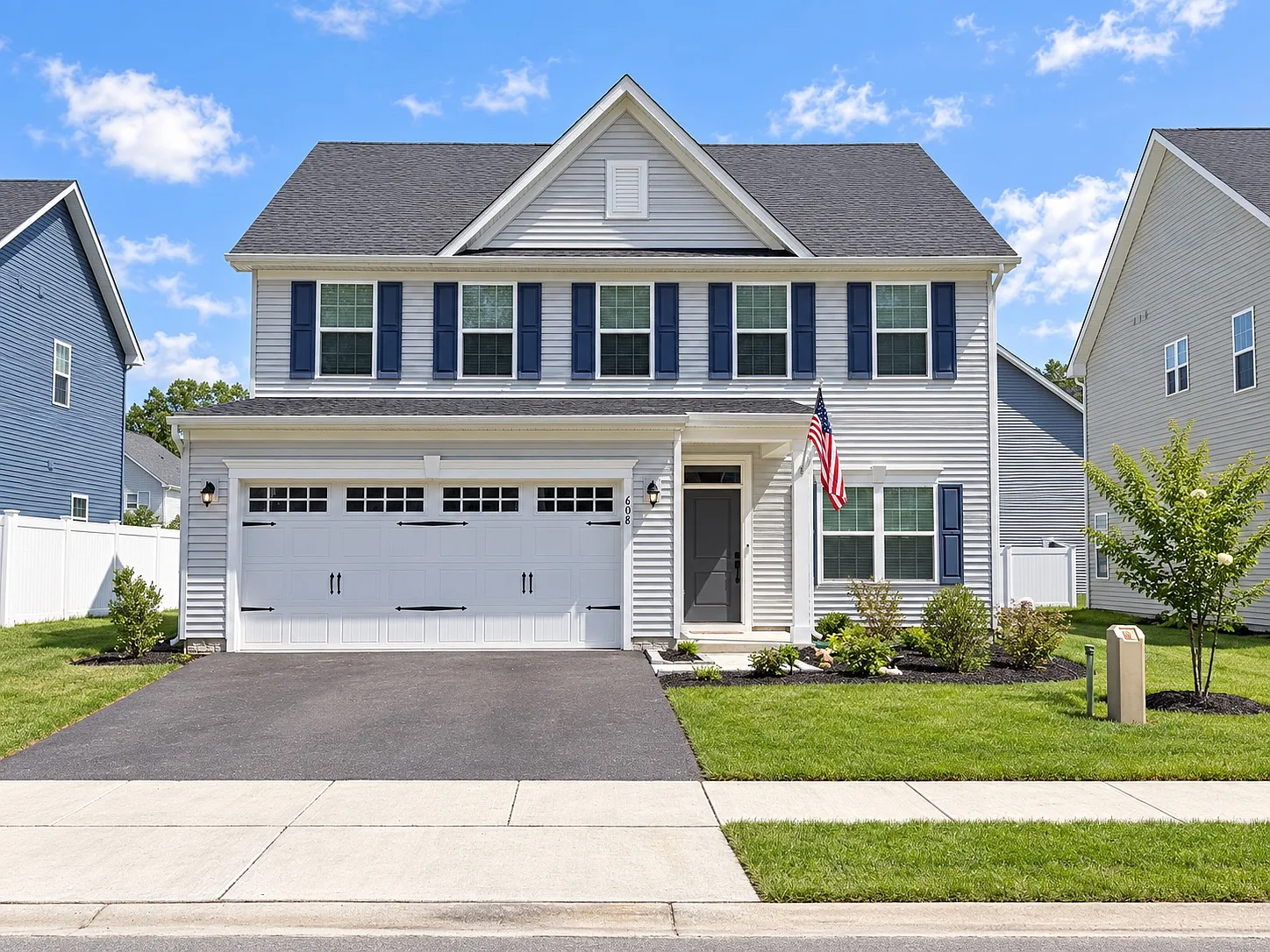 4 bed, 2.5 bath, 2444 sqft, $3,550 — Photo 1
