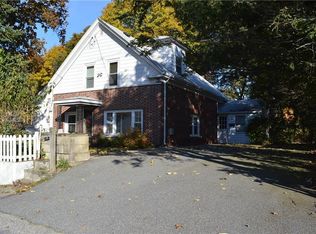 19 Angelico St, Johnston, RI 02919