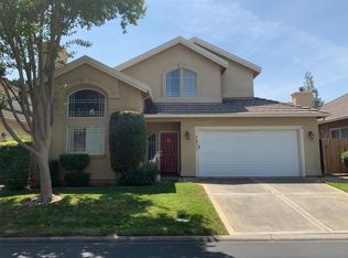 2322 Fallwater Ln, Carmichael, CA 95608