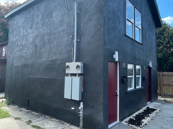 2121 De Armas St #A, New Orleans, LA 70114