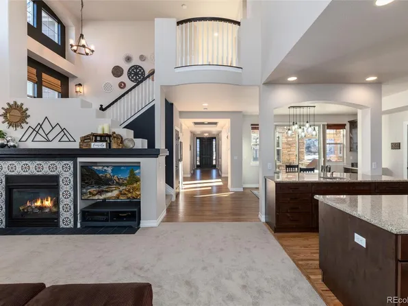 6835 S Robertsdale Way, Aurora, CO 80016