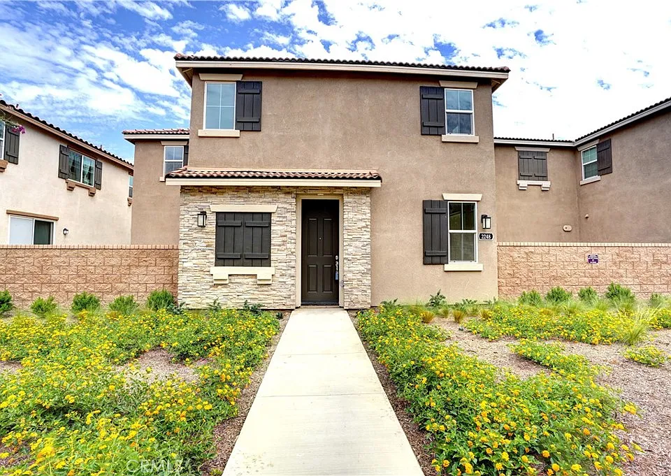 2248 Autumn Ct