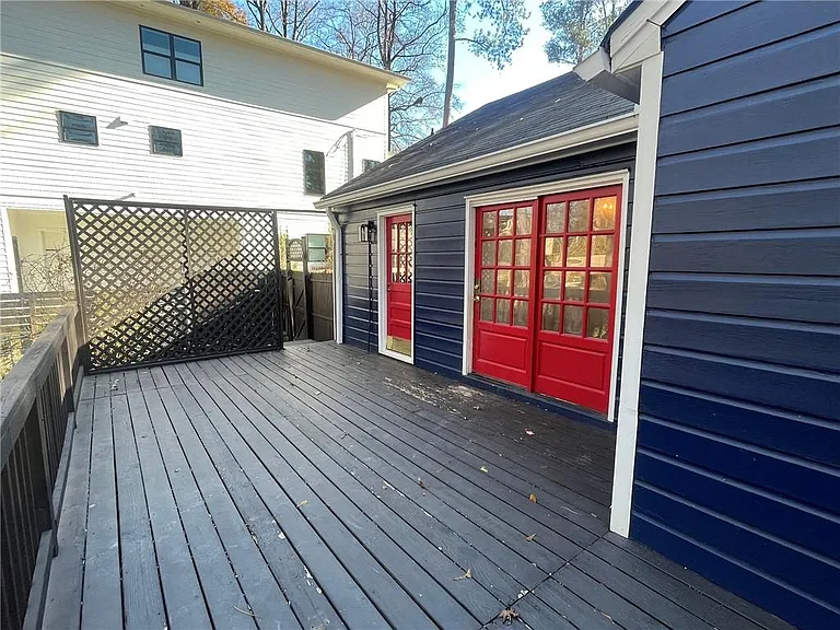 1192 Kingsley Cir NE — Photo 28