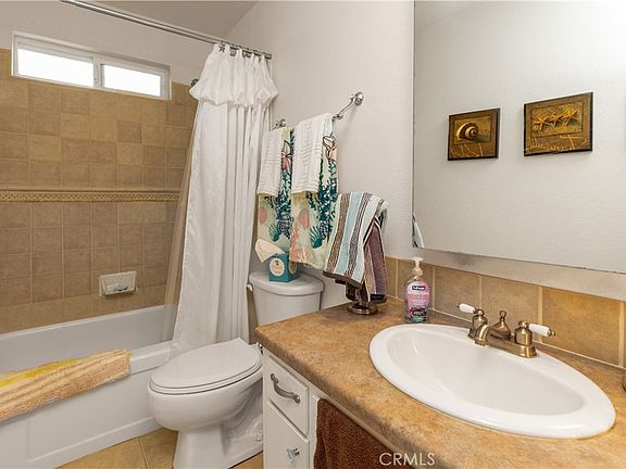 5th image of 9453 Alder St