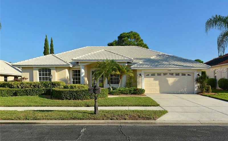 1st image of 4986 Stonecastle Dr