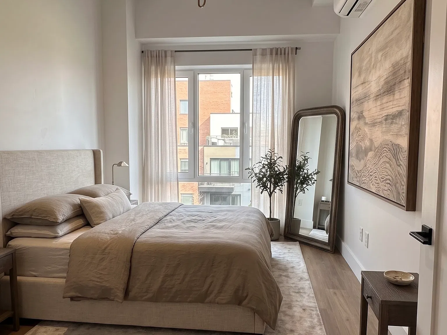 558 Saint Johns Pl — Photo 3