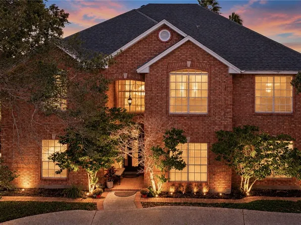 4505 Grand Lake Dr, Corpus Christi, TX 78413
