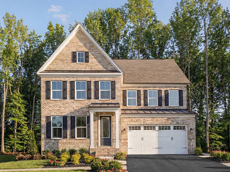 Grand single family homes on must-see cul-de-sac homesites. Open house daily from 3-5.