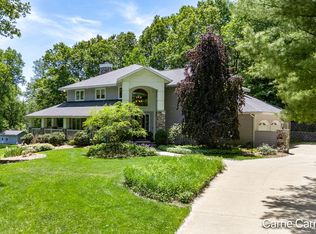 8170 Freska Lake Dr NE, Comstock Park, MI 49321