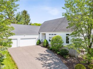 267 Tinkers Trl, Aurora, OH 44202