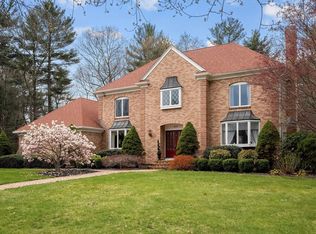 231 Manns Dr, Hanover, MA 02339