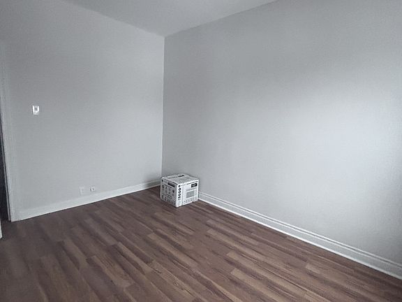 5th image of 3121 W Augusta Blvd #11496761