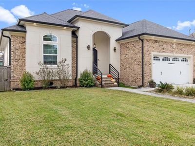 3271 Elmwood Park Dr, New Orleans, LA, 70114