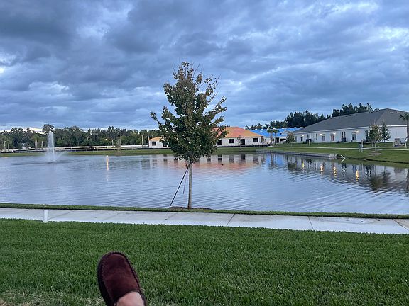 4th image of 642 Wedelia Dr