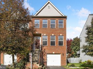 46758 Vermont Maple Ter, Sterling, VA 20164