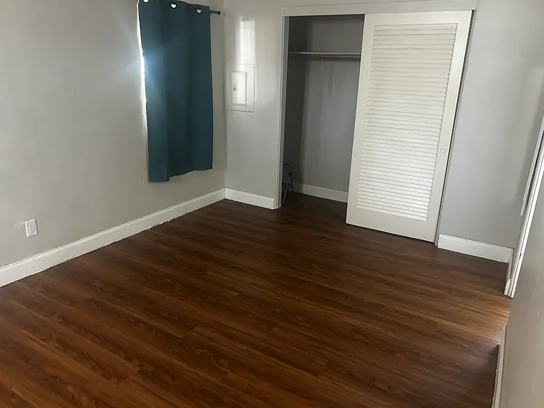 3108 Dr Martin Luther King Jr St N #6 — Photo 8