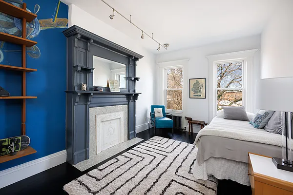 Sold by Brown Harris Stevens | media 23