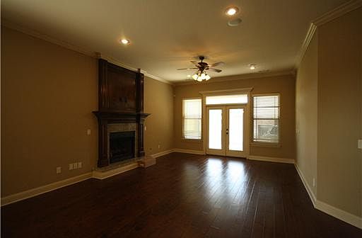 2nd image of 4202 SW Summerbrook St