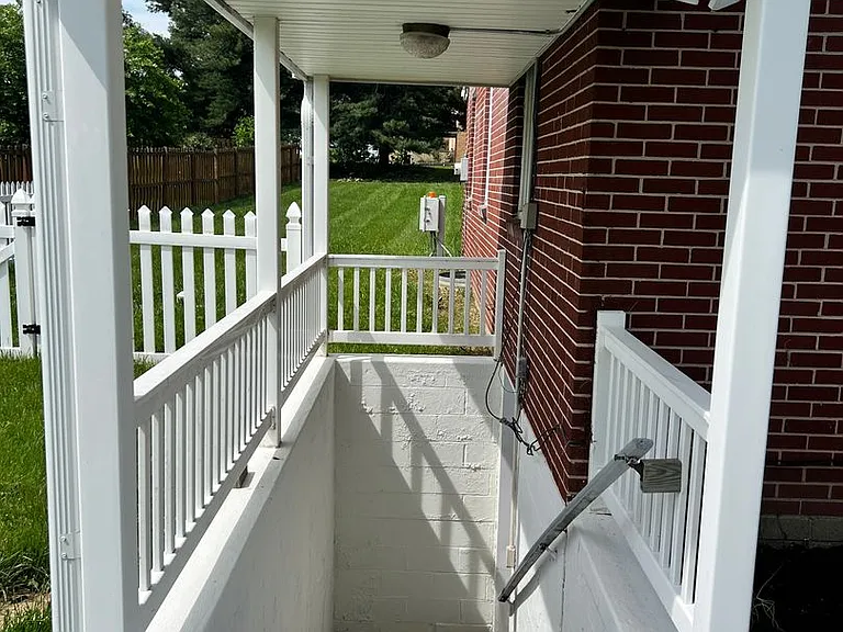 2399 New Holland Pike — Photo 8