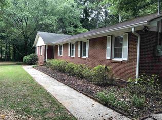 2900 Beechwood Dr, Lithia Springs, GA 30122