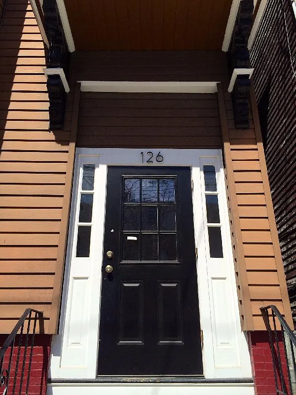 126 Saratoga Street Apartments — Photo 2