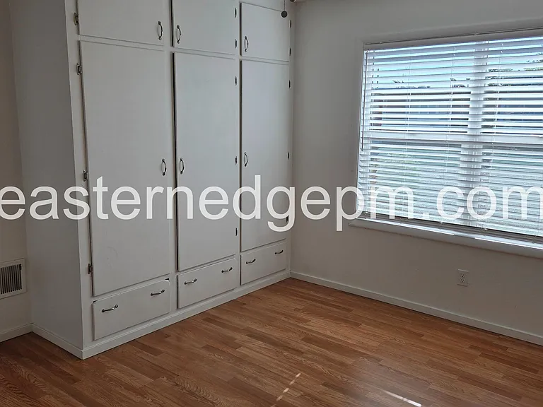 321 NW 8th Ave #321 — Photo 10