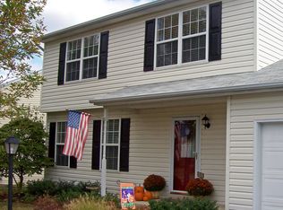 1031 Deerfield Cir, Perkasie, PA 18944