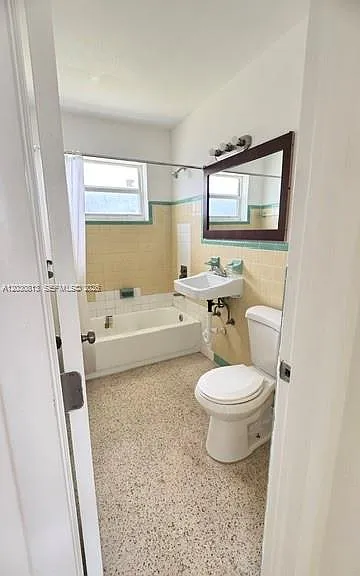 3085 W Flagler St #3 — Photo 8