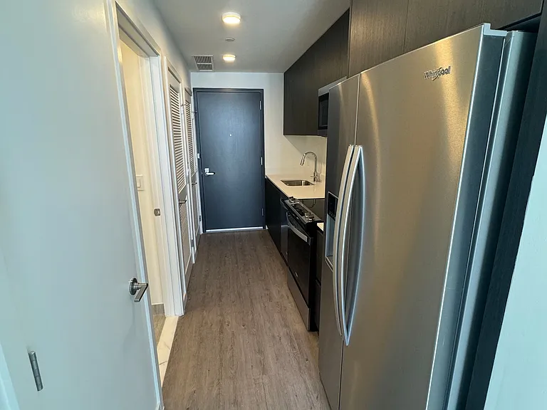 1900 Biscayne Blvd #S1 — Photo 4