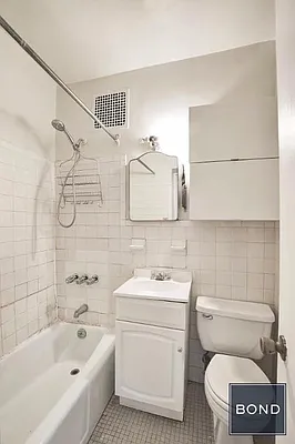 Rented by Bond New York | media 4