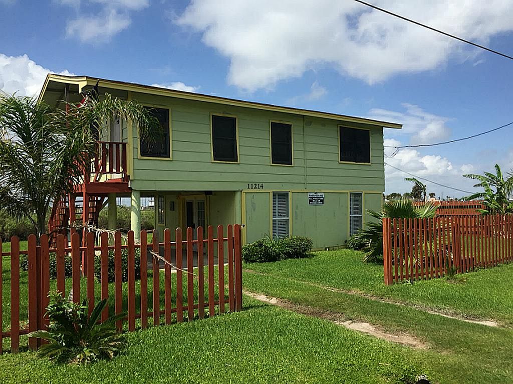 11214 Schwartz Dr, Galveston, TX 77554 Zillow