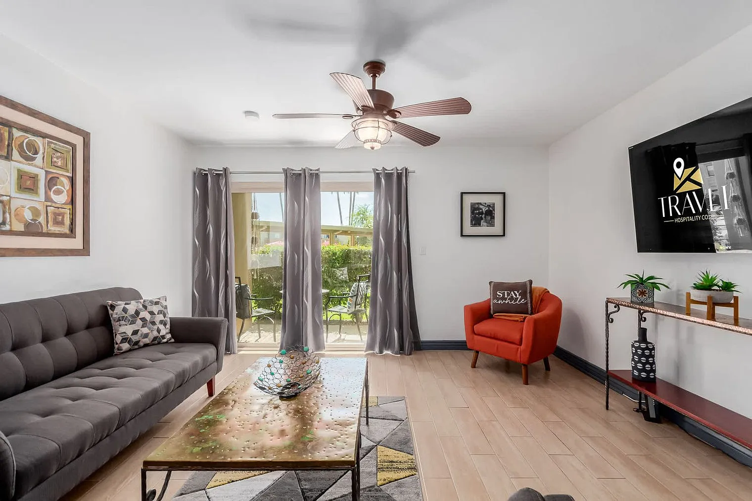 2 bed, 2.0 bath, 1097 sqft, $2,088 — Photo 2
