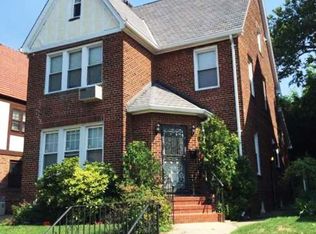6925 Harrow St, Forest Hills, NY 11375