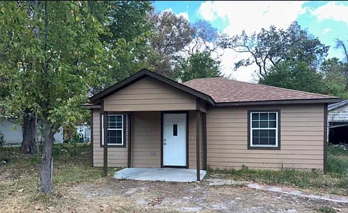 15101 South Dr Photo 1