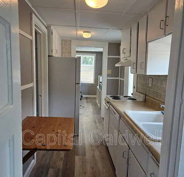 8415 Seminole Ave #B — Photo 15
