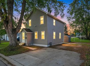 109 Pecor St, Oconto, WI 54153