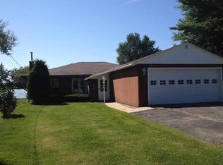 1216 Lakeview Dr, Tomah, WI 54660