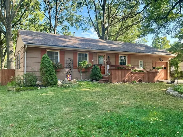 3533 NE 46th Ter, Kansas City, MO 64117